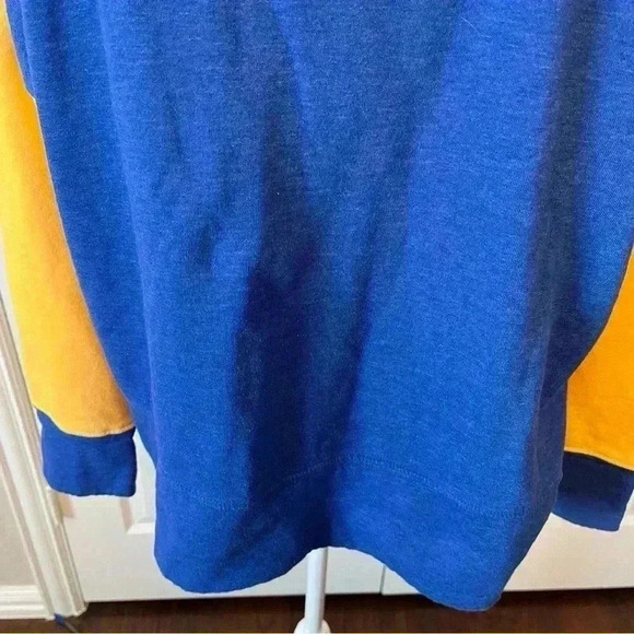 NHL St. Louis Blues hockey thin sweatshirt women's size medium 8/10 in EUC - Picture 8 of 10